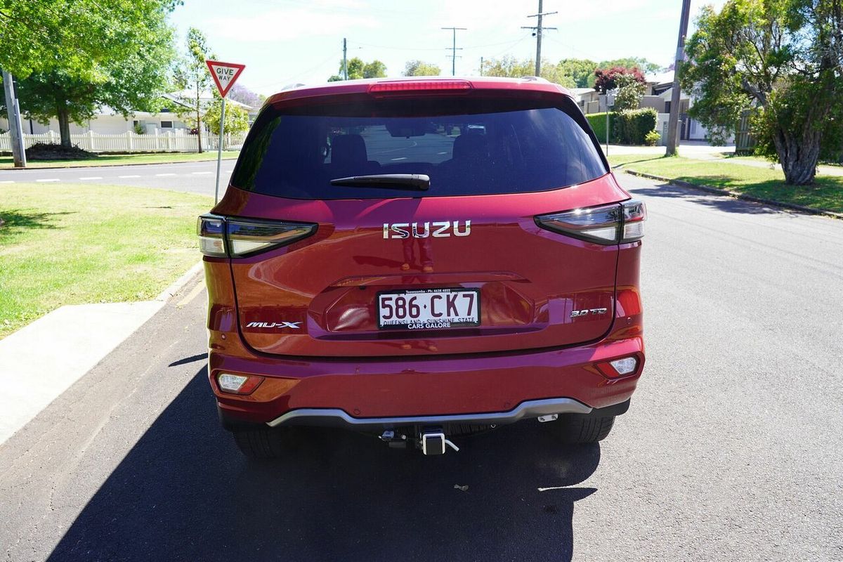 2021 Isuzu MU-X LS-U