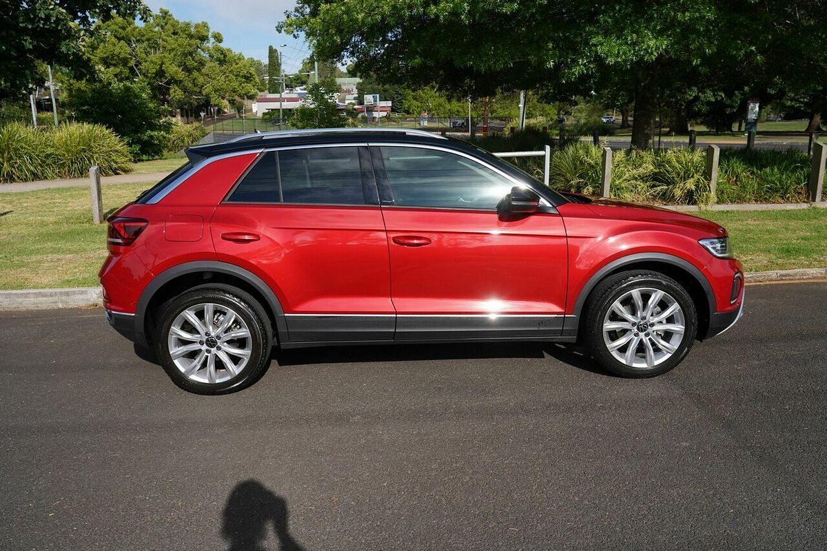 2022 Volkswagen T-Roc 110TSI Style D11