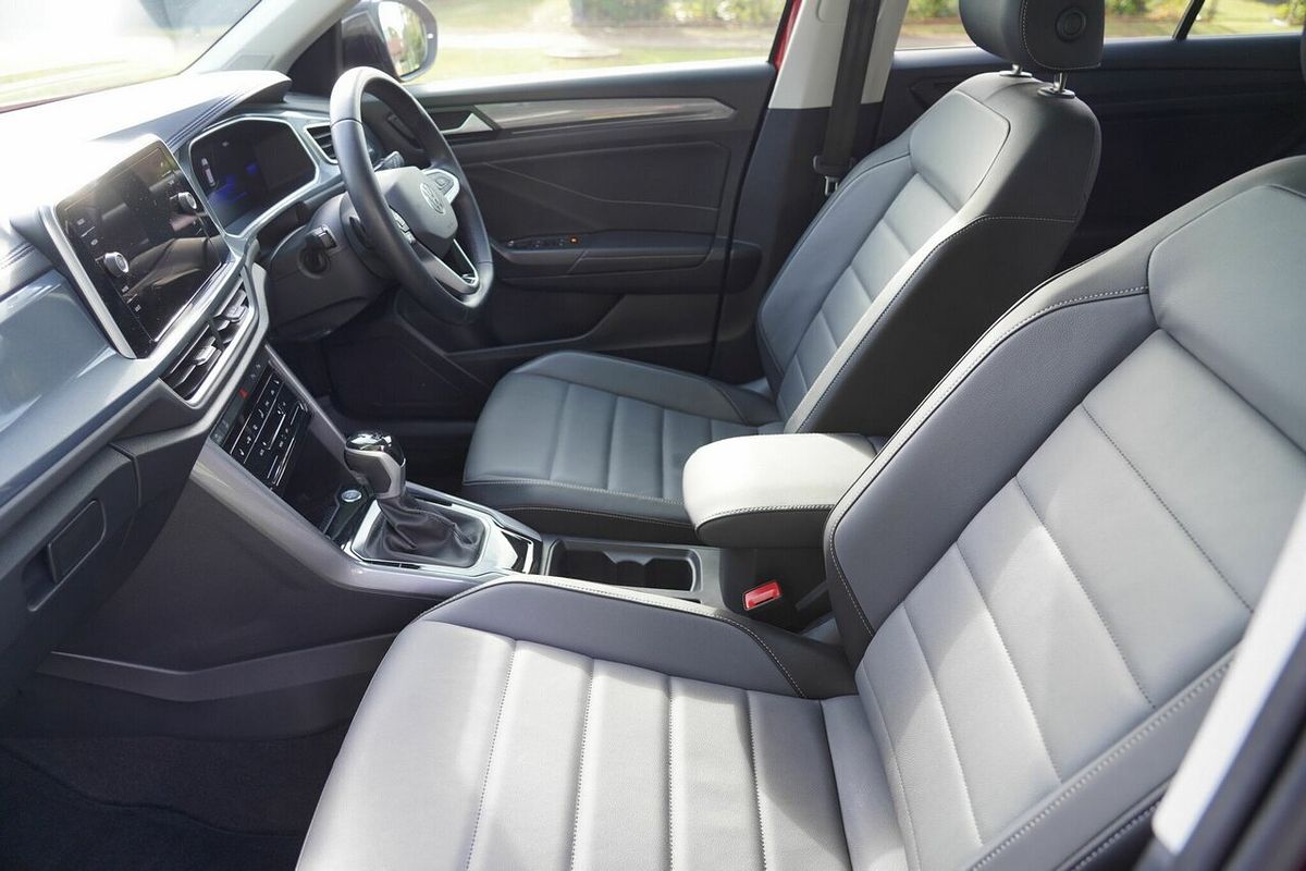 2022 Volkswagen T-Roc 110TSI Style D11