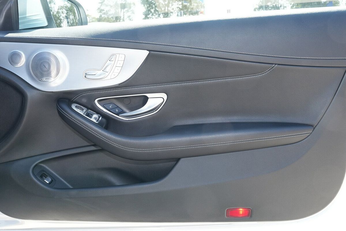 2016 Mercedes-Benz C-Class C300 C205