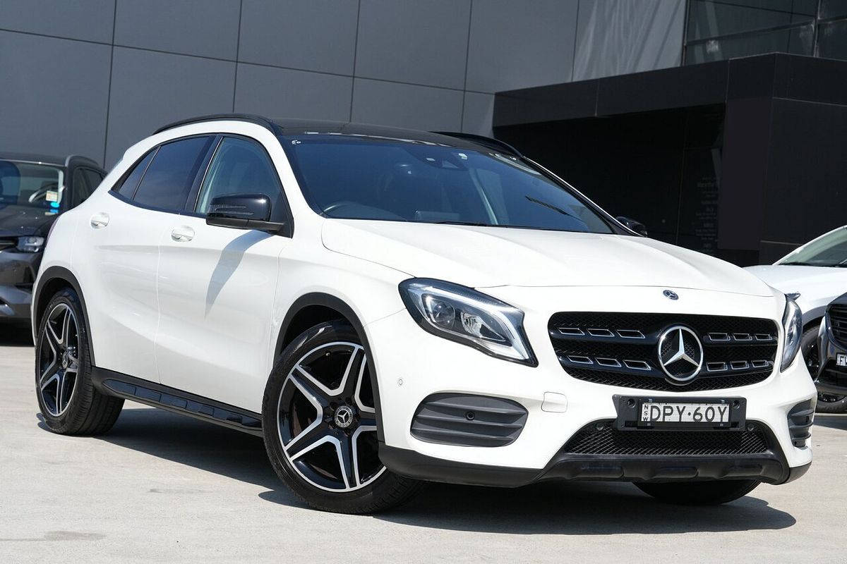 2017 Mercedes-Benz GLA-Class GLA180 X156