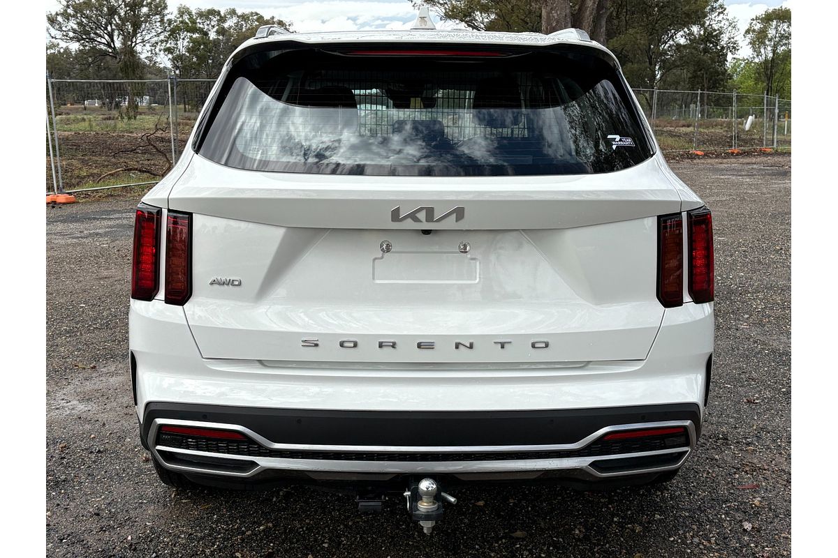 2022 Kia Sorento S MQ4