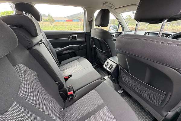 2022 Kia Sorento S MQ4