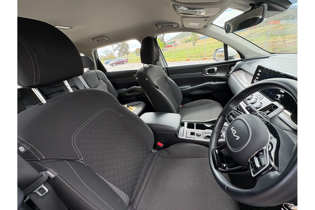 2022 Kia Sorento S MQ4
