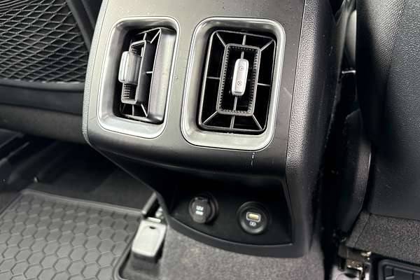 2022 Kia Sorento S MQ4