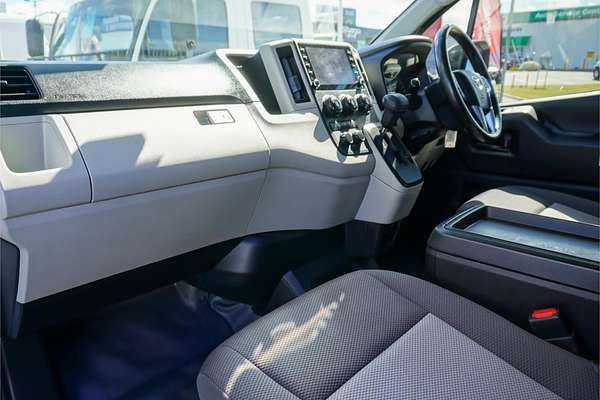 2021 Toyota Hiace Commuter GDH322R ELWB High Roof