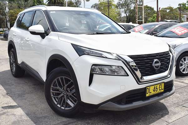 2024 Nissan X-TRAIL ST T33