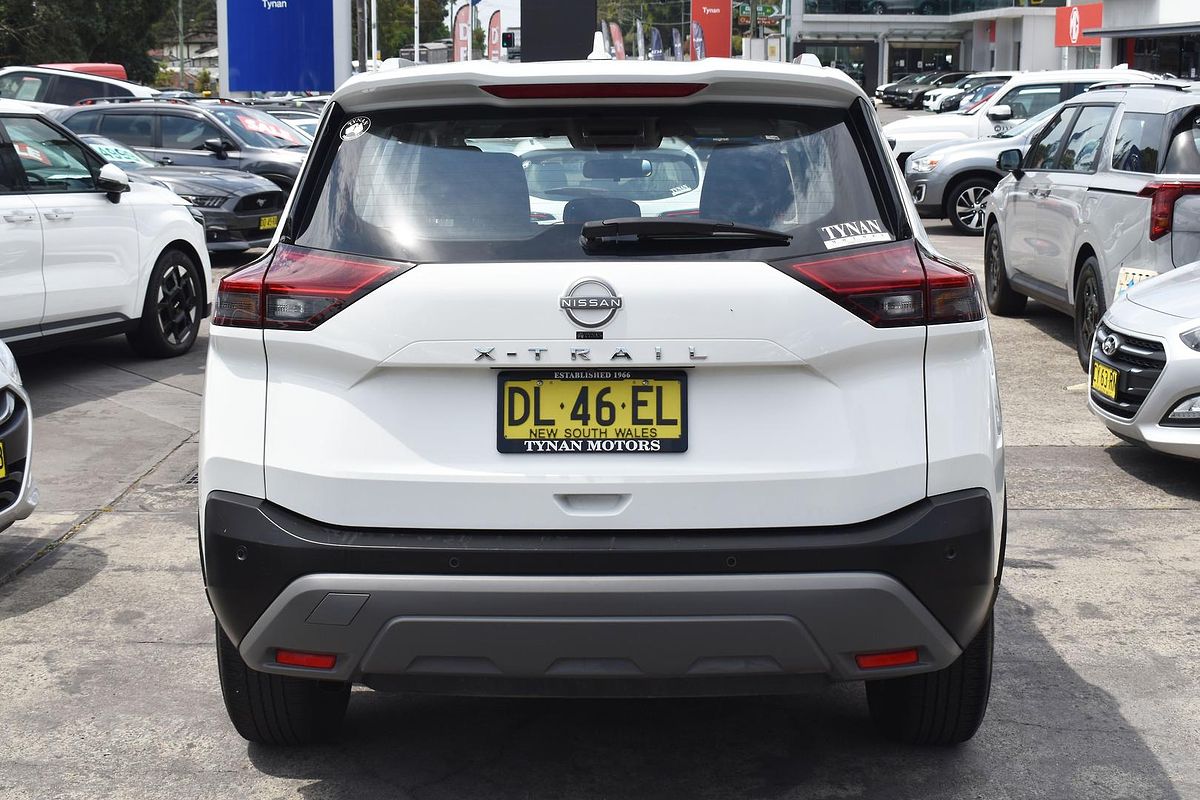 2024 Nissan X-TRAIL ST T33