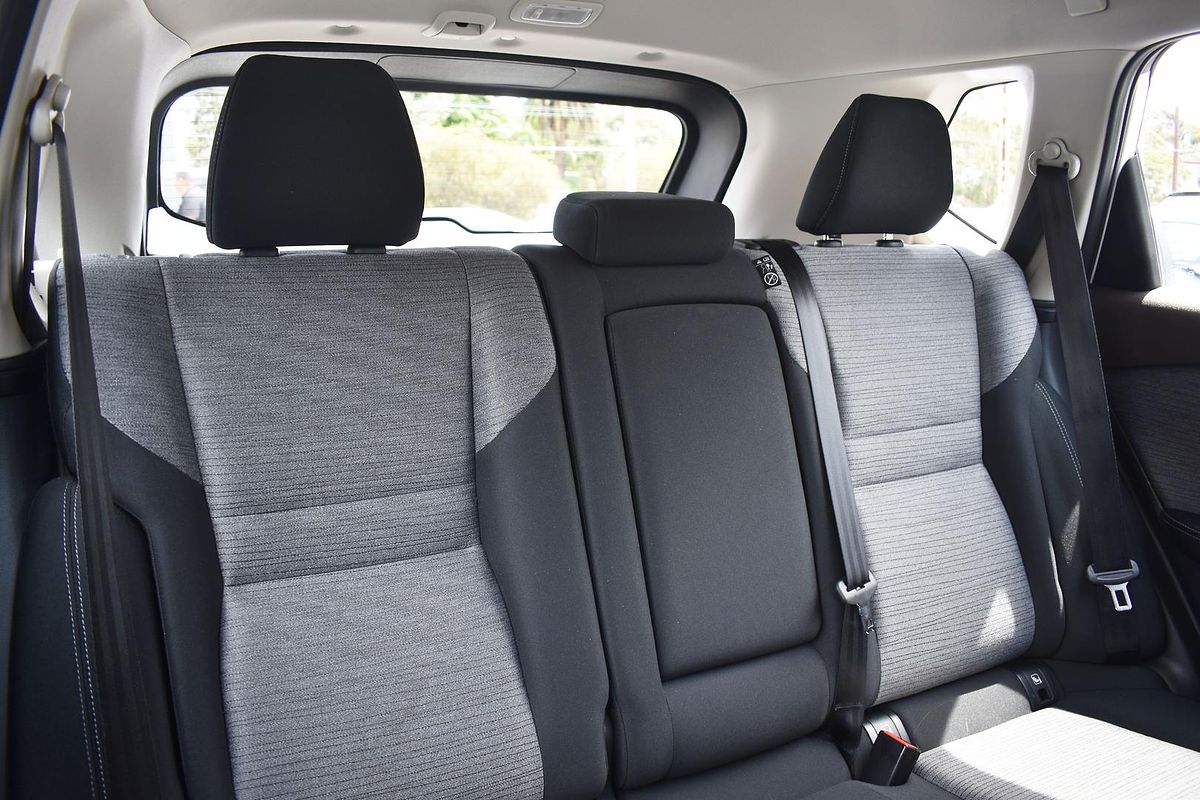 2024 Nissan X-TRAIL ST T33