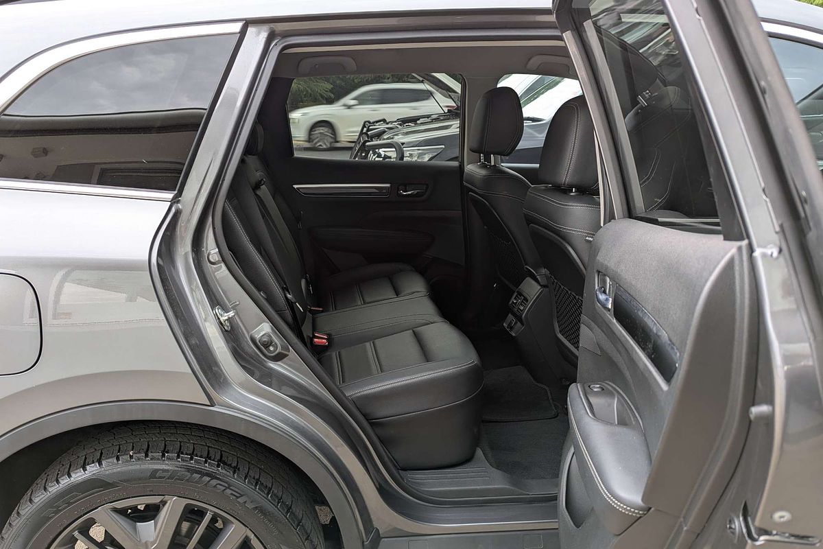 2020 Renault Koleos Black Edition HZG