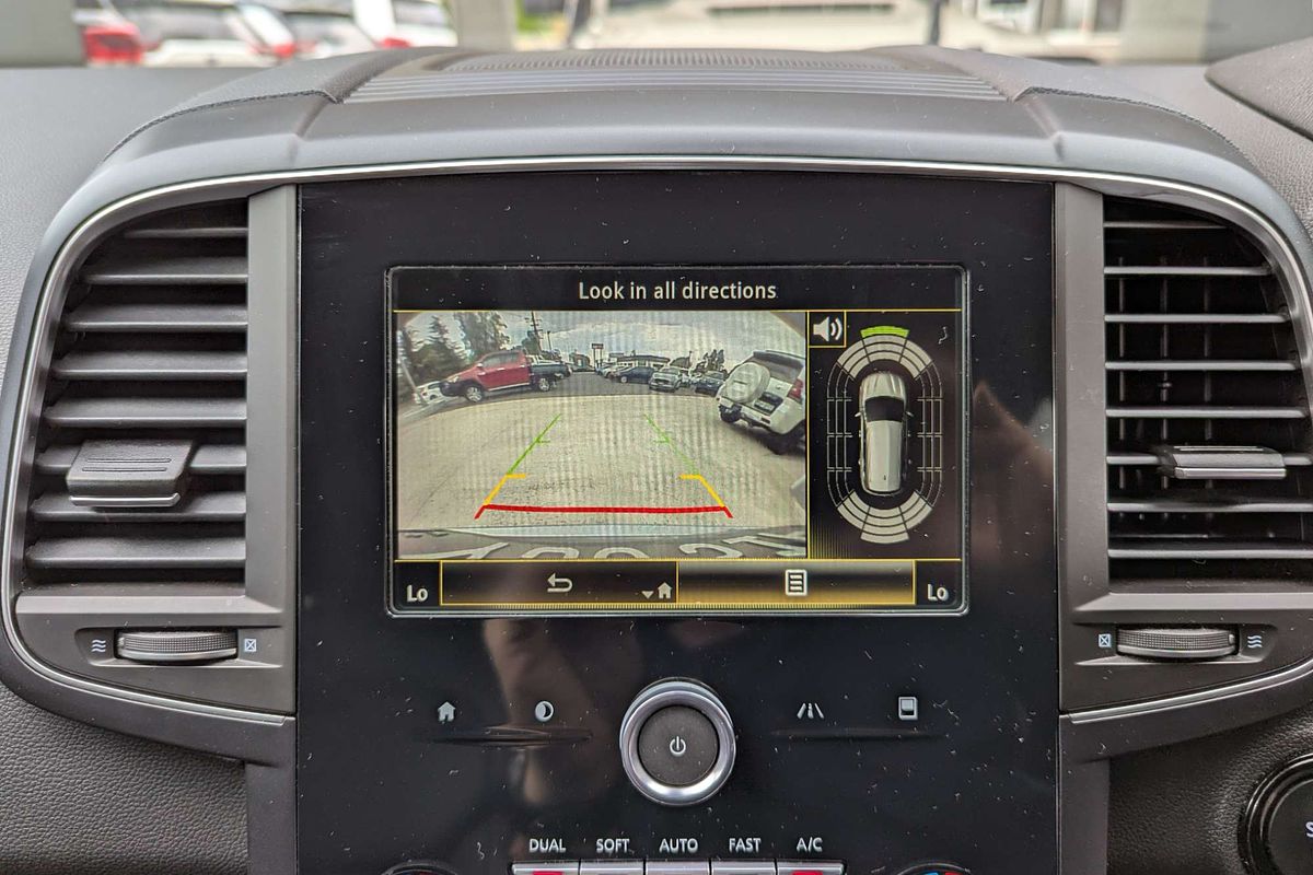 2020 Renault Koleos Black Edition HZG