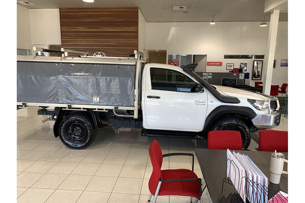 2020 Toyota Hilux SR GUN126R 4X4