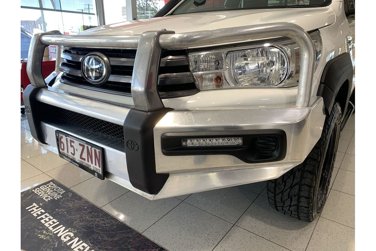 2020 Toyota Hilux SR GUN126R 4X4