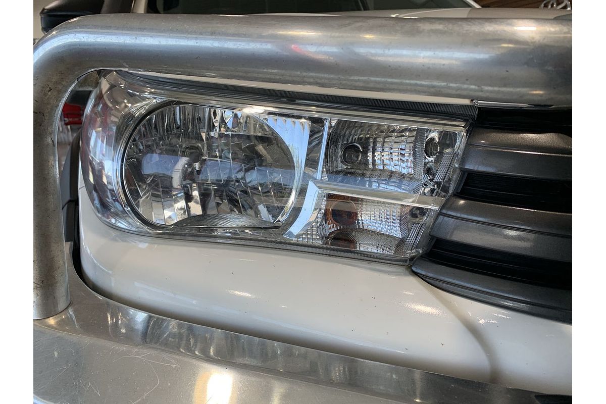 2020 Toyota Hilux SR GUN126R 4X4