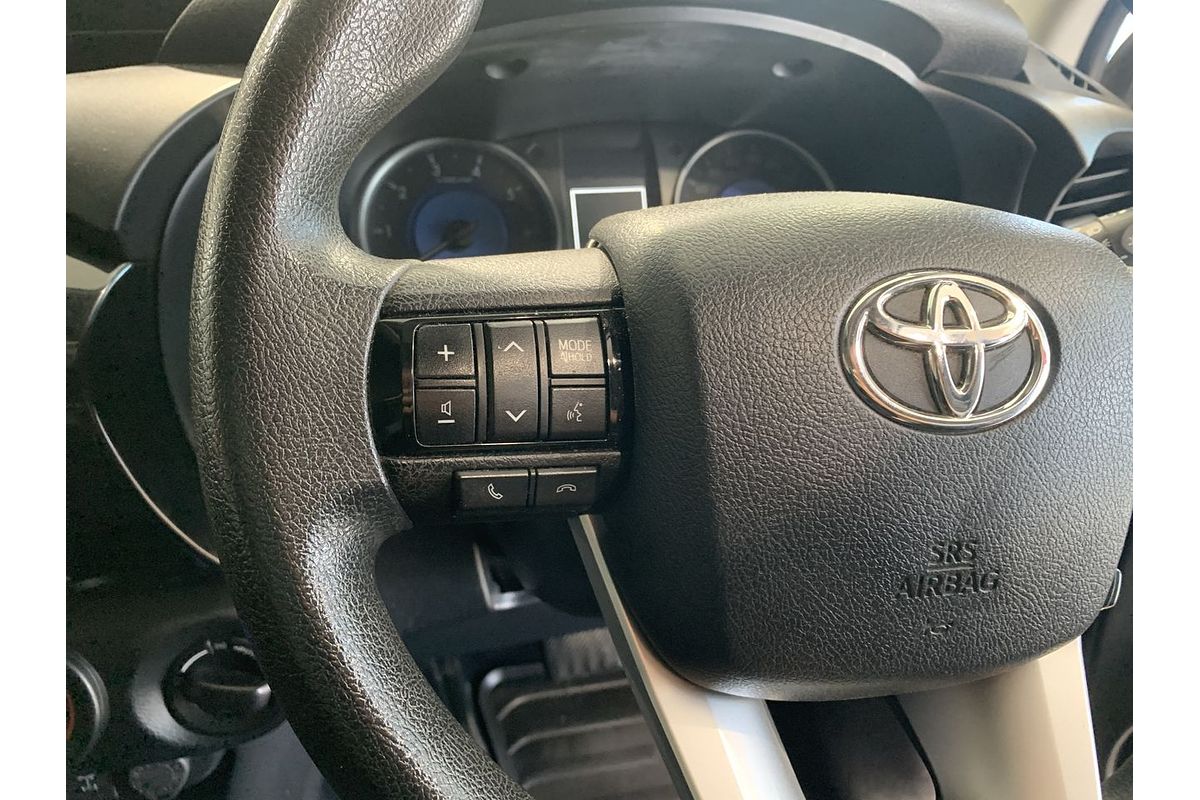 2020 Toyota Hilux SR GUN126R 4X4
