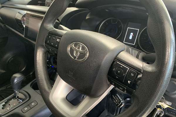 2020 Toyota Hilux SR GUN126R 4X4