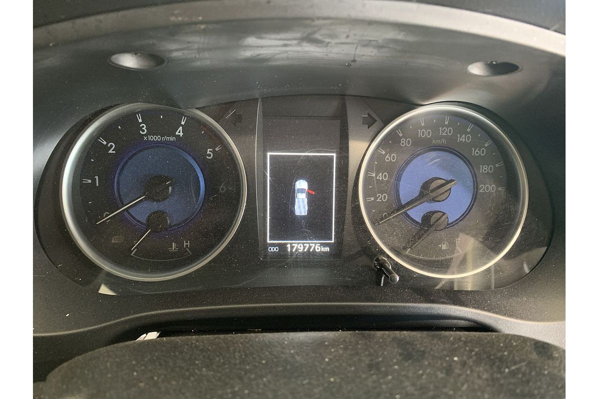 2020 Toyota Hilux SR GUN126R 4X4