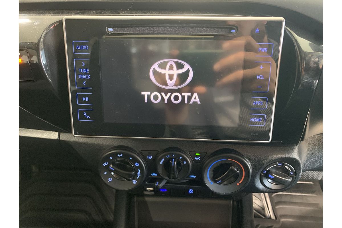 2020 Toyota Hilux SR GUN126R 4X4