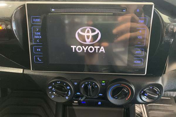 2020 Toyota Hilux SR GUN126R 4X4