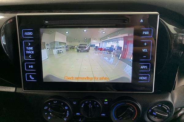 2020 Toyota Hilux SR GUN126R 4X4