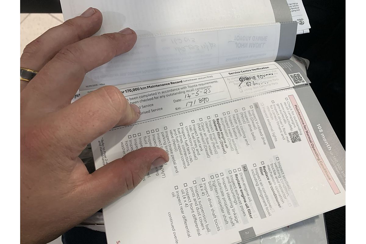 2020 Toyota Hilux SR GUN126R 4X4