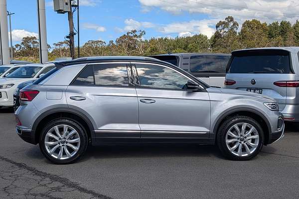 2025 Volkswagen T-Roc 110TSI Style D11