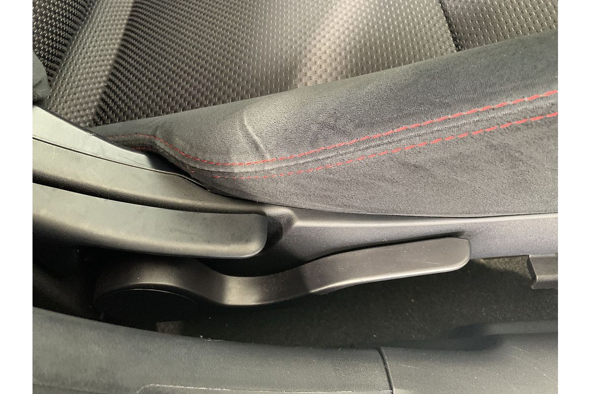 2017 Mitsubishi Lancer Black Edition CF