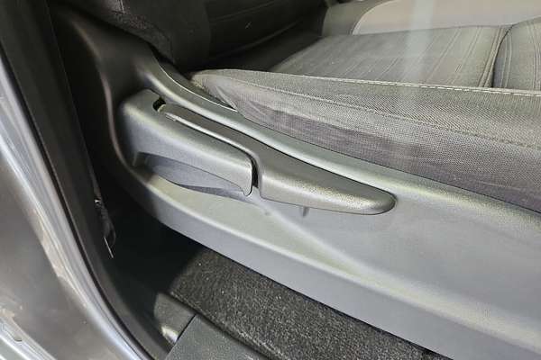 2020 Nissan Navara ST D23 4X4