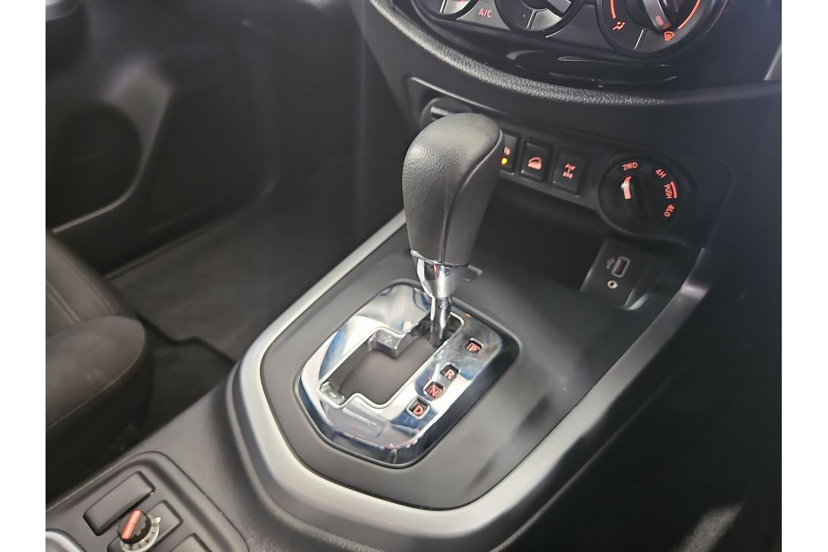 2020 Nissan Navara ST D23 4X4