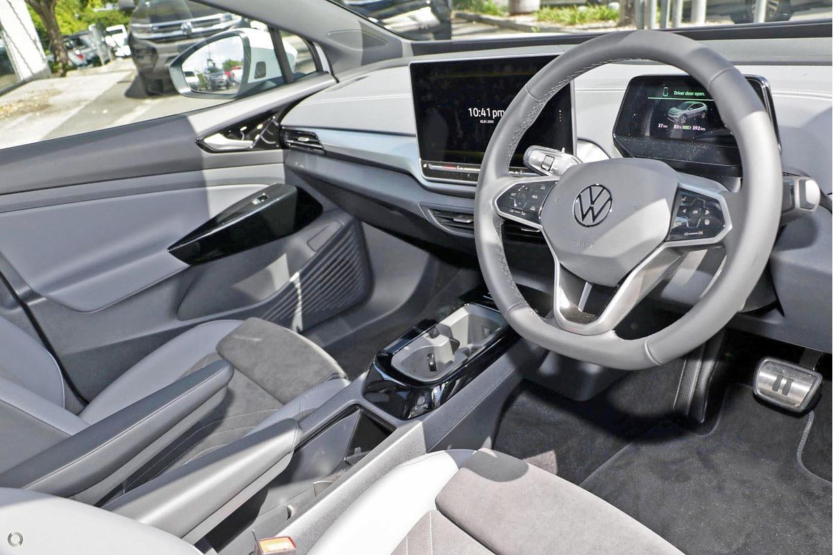 2025 Volkswagen ID.4 Pro E2