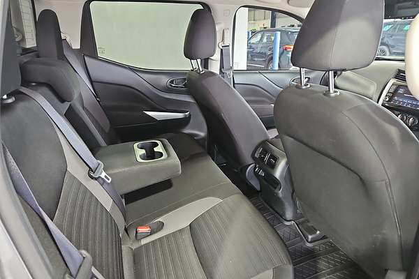 2020 Nissan Navara ST D23 4X4