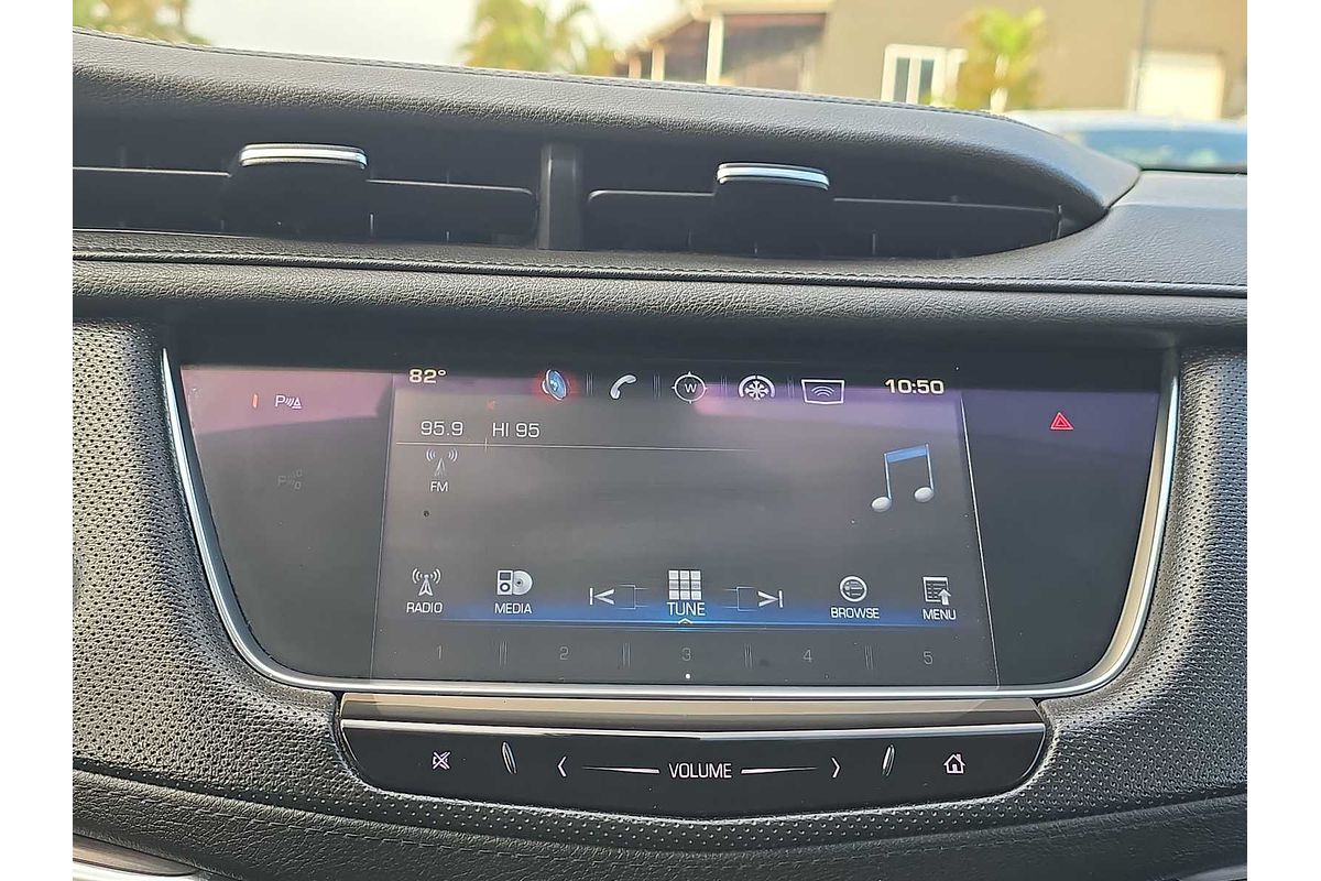 2017 Cadillac XT5 Luxury FWD