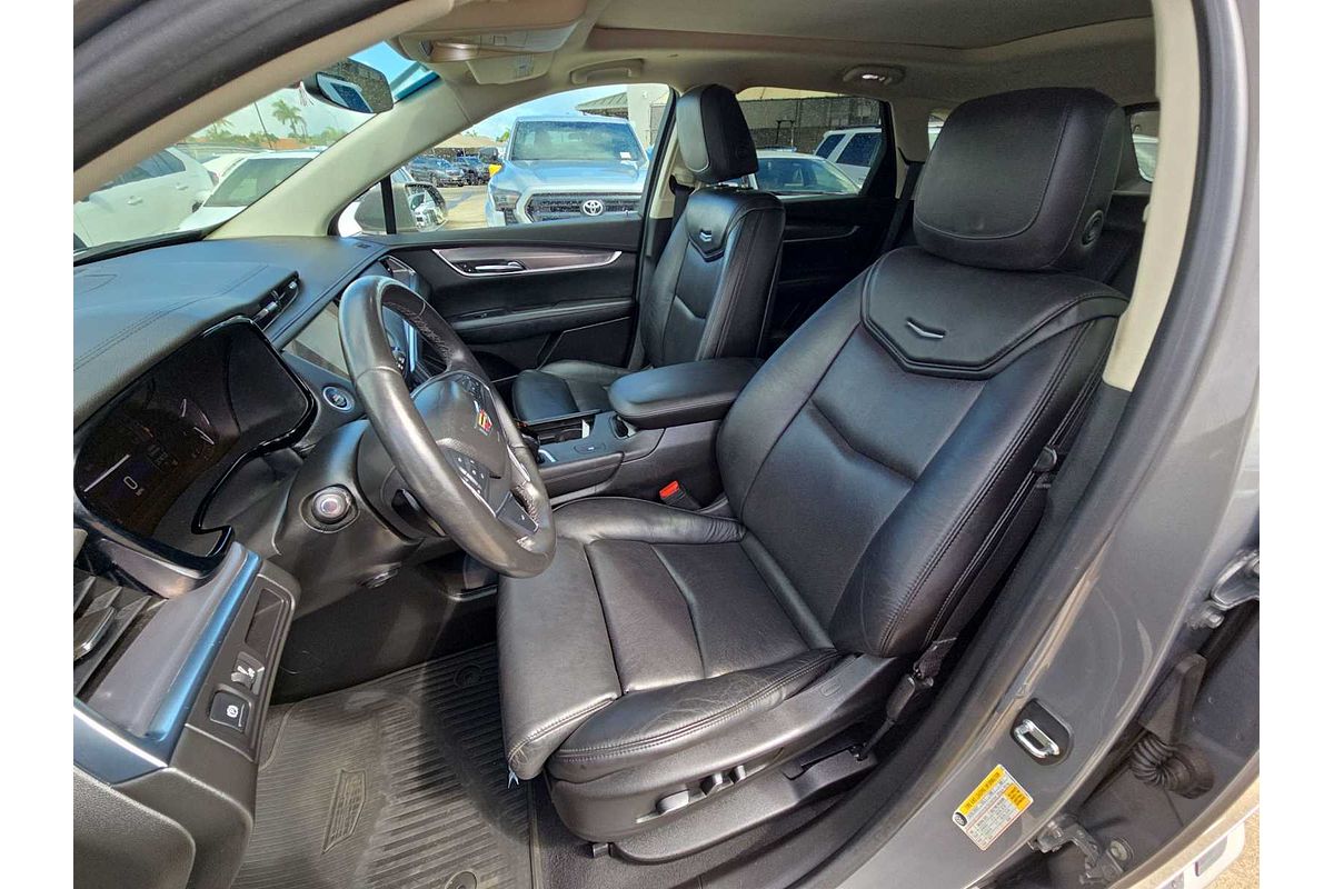 2017 Cadillac XT5 Luxury FWD