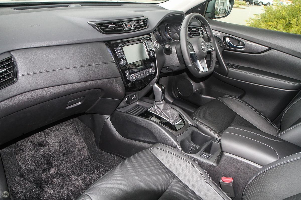 2021 Nissan X-TRAIL ST-L T32