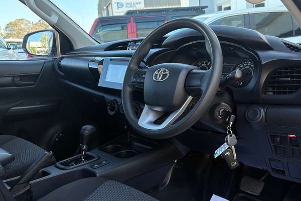 2018 Toyota Hilux Workmate TGN121R