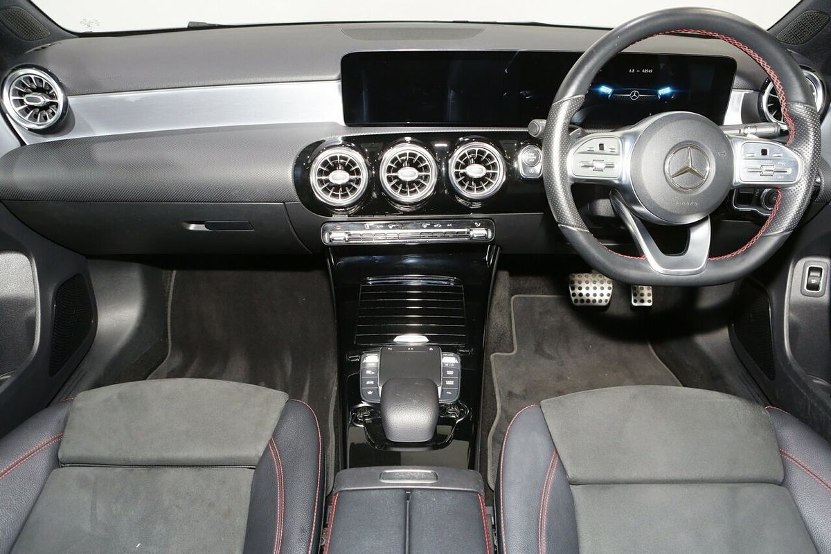 2021 Mercedes-Benz A-Class A250 V177