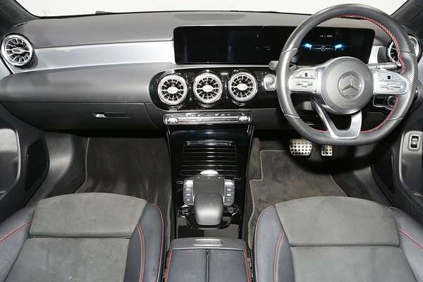 2021 Mercedes-Benz A-Class A250 V177