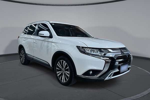 2020 Mitsubishi Outlander LS ZL