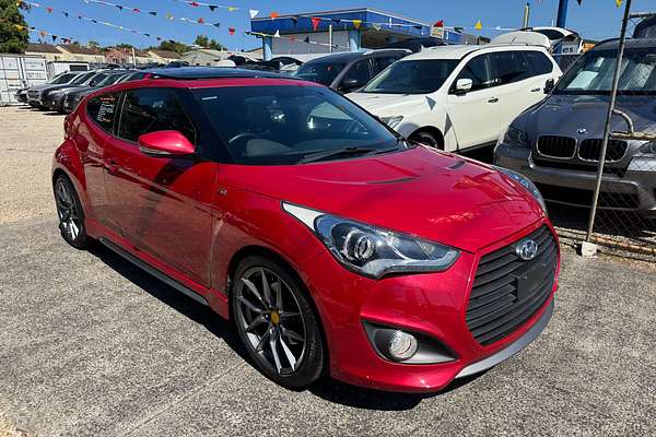 2015 Hyundai Veloster SR Turbo + FS4 Series II