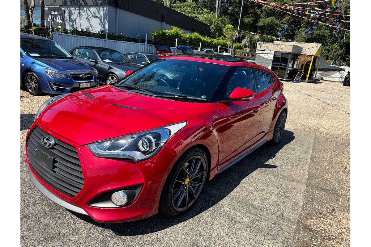 2015 Hyundai Veloster SR Turbo + FS4 Series II