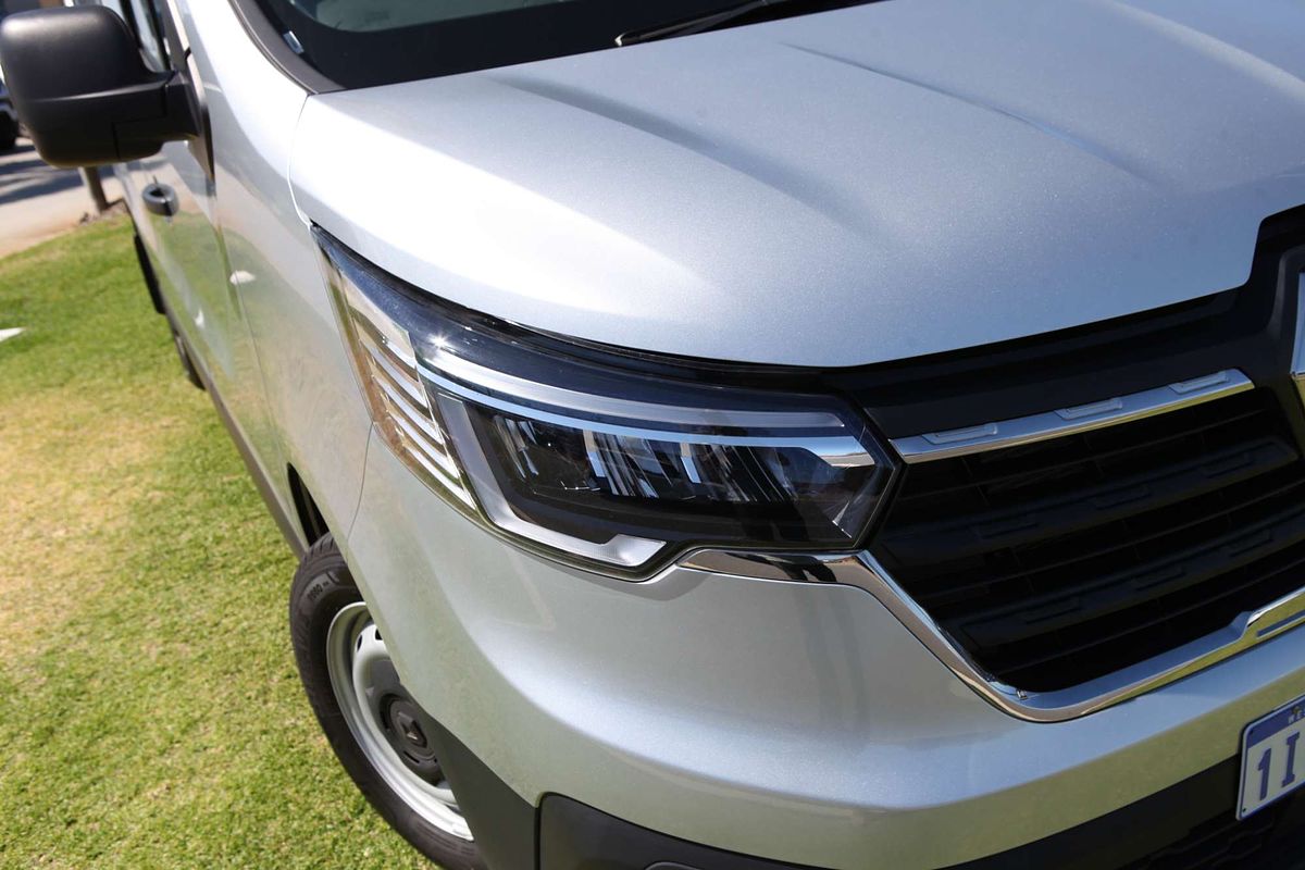 2023 Renault Trafic Pro X82 SWB Low Roof