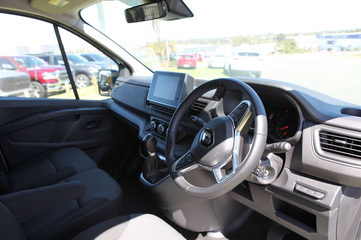 2023 Renault Trafic Pro X82 SWB Low Roof