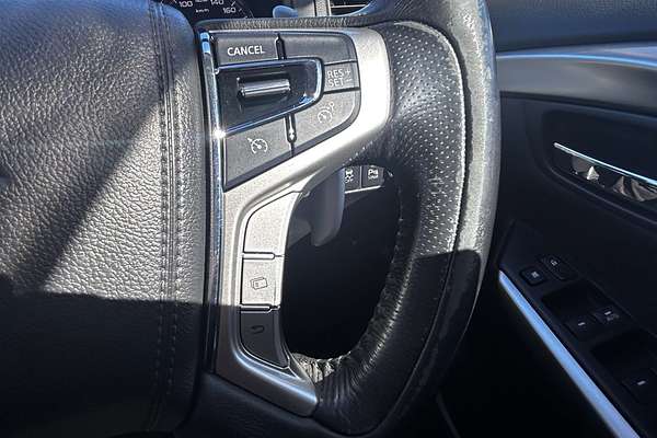 2017 Mitsubishi Pajero Sport GLS QE