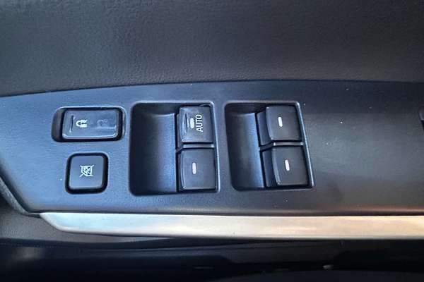 2017 Mitsubishi Pajero Sport GLS QE