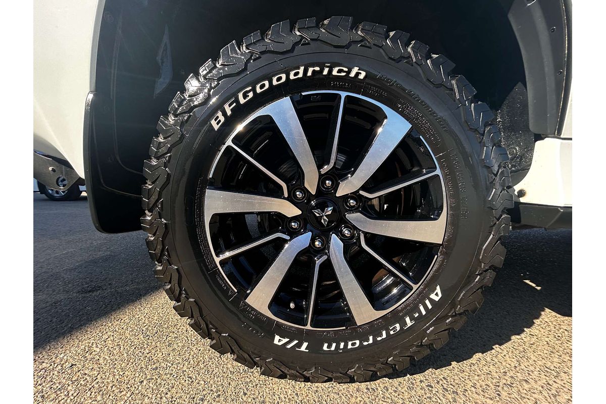 2017 Mitsubishi Pajero Sport GLS QE