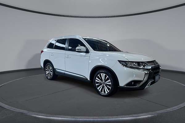 2020 Mitsubishi Outlander LS ZL