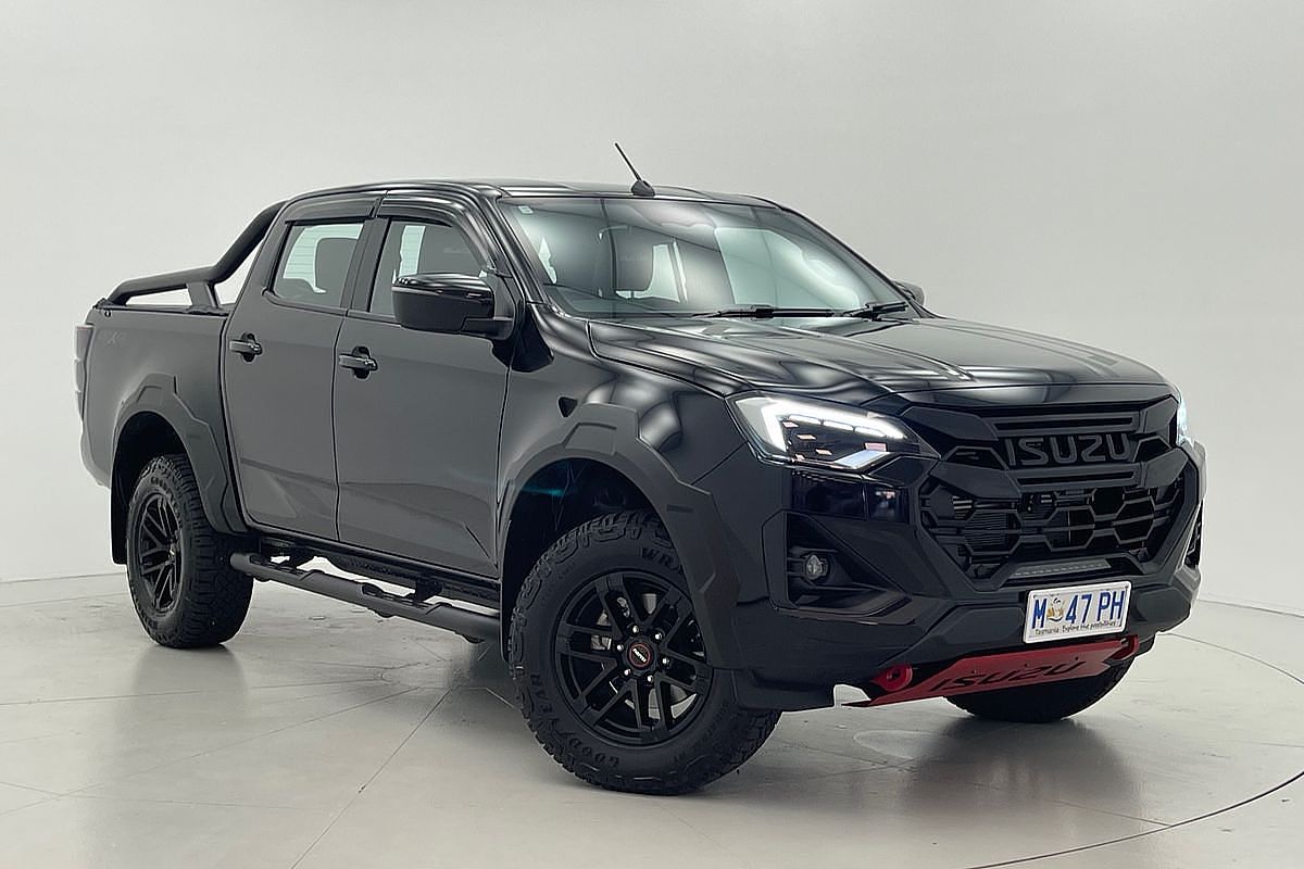 2024 Isuzu D-MAX BLADE 4X4