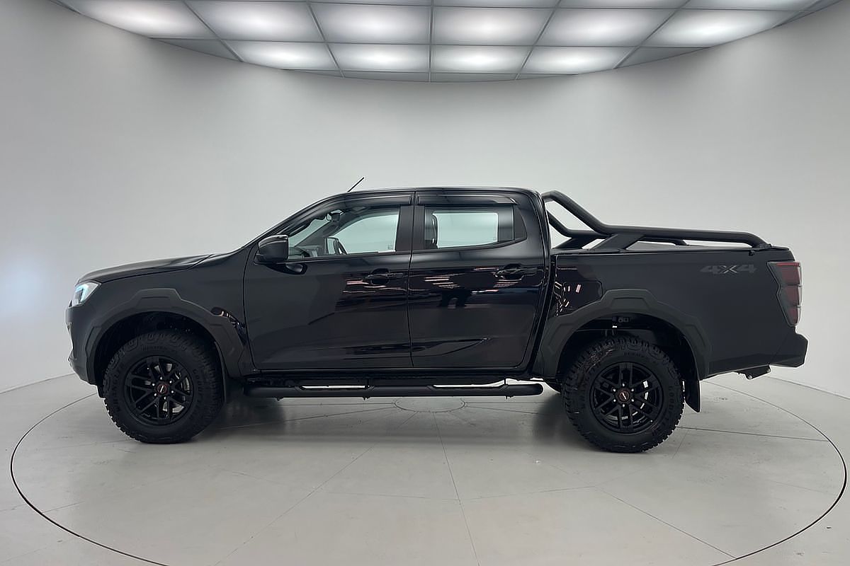2024 Isuzu D-MAX BLADE 4X4