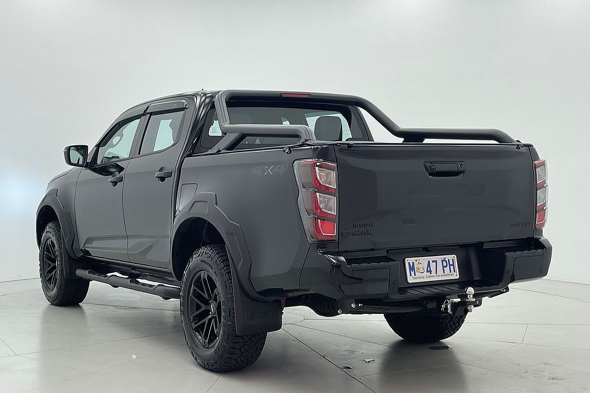 2024 Isuzu D-MAX BLADE 4X4
