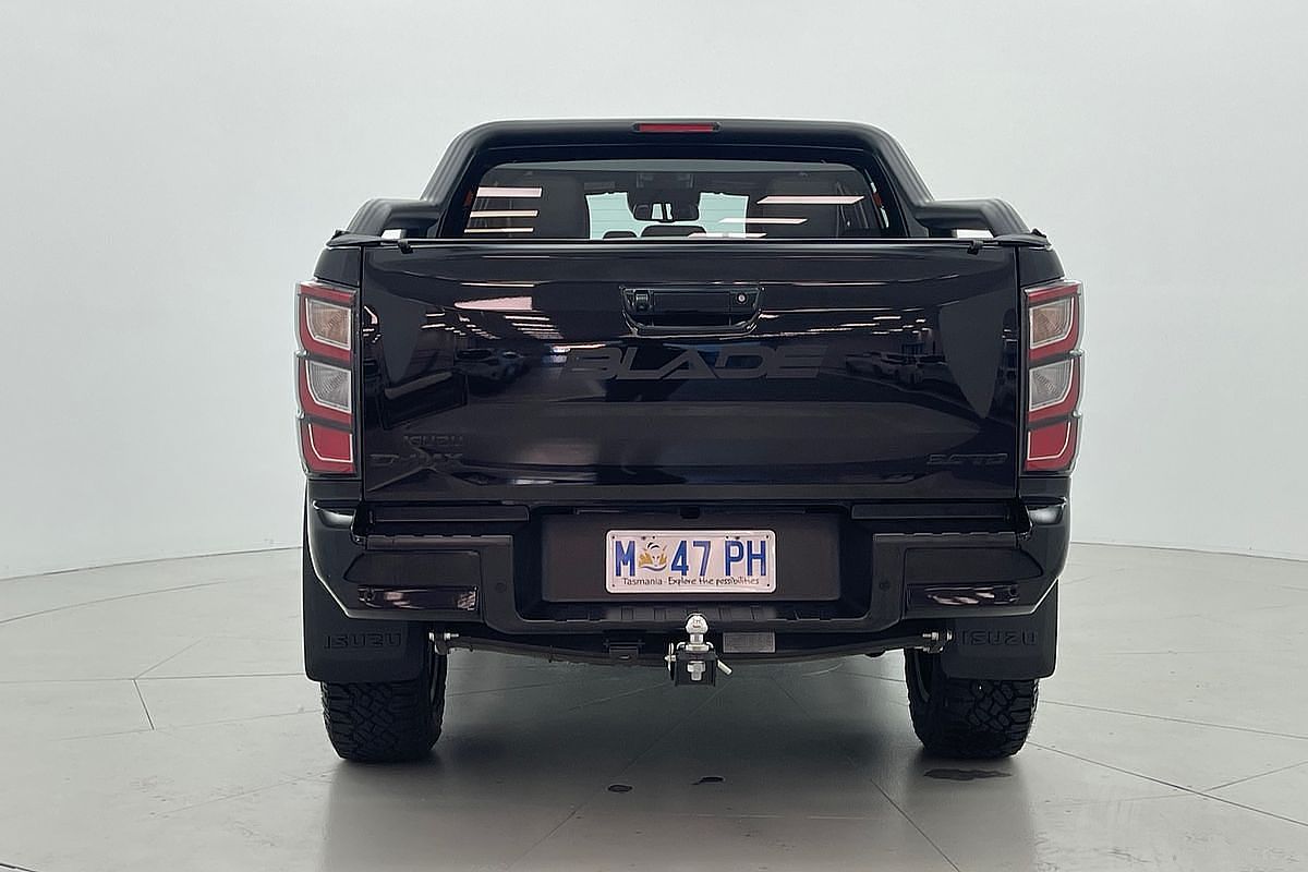 2024 Isuzu D-MAX BLADE 4X4